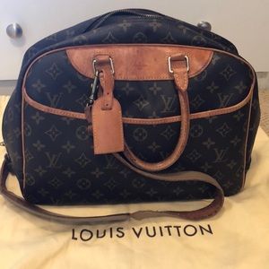 Louis Vuitton Makeup Bag